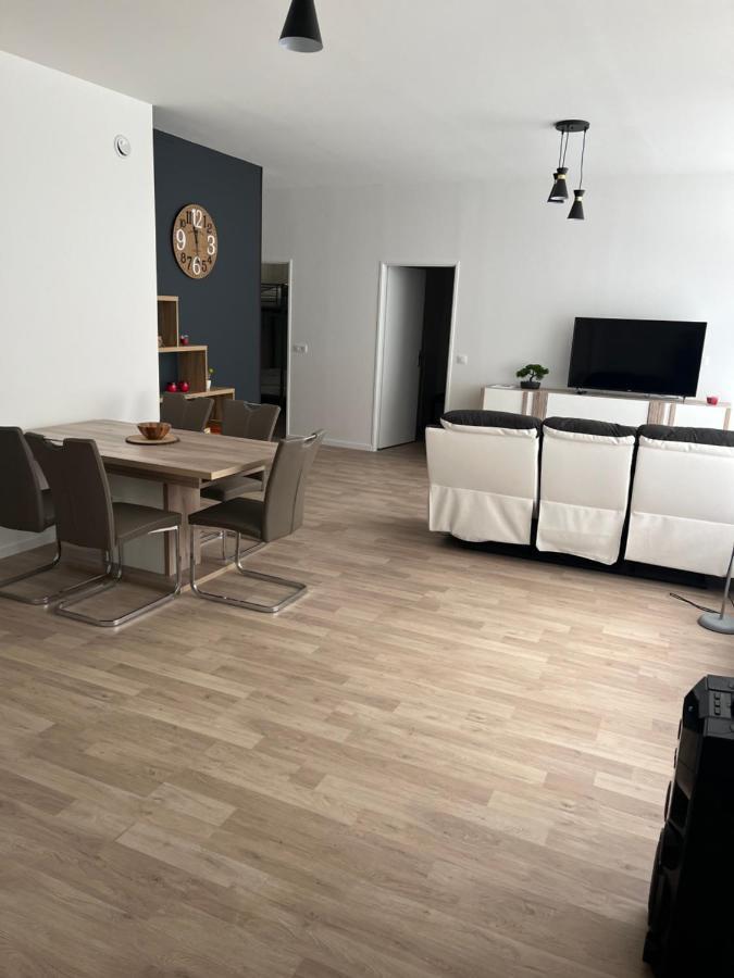 Appartement T4 140 M2 Spacieux Et Calme Pour 8 Personnes Luz-Saint-Sauveur Eksteriør bilde